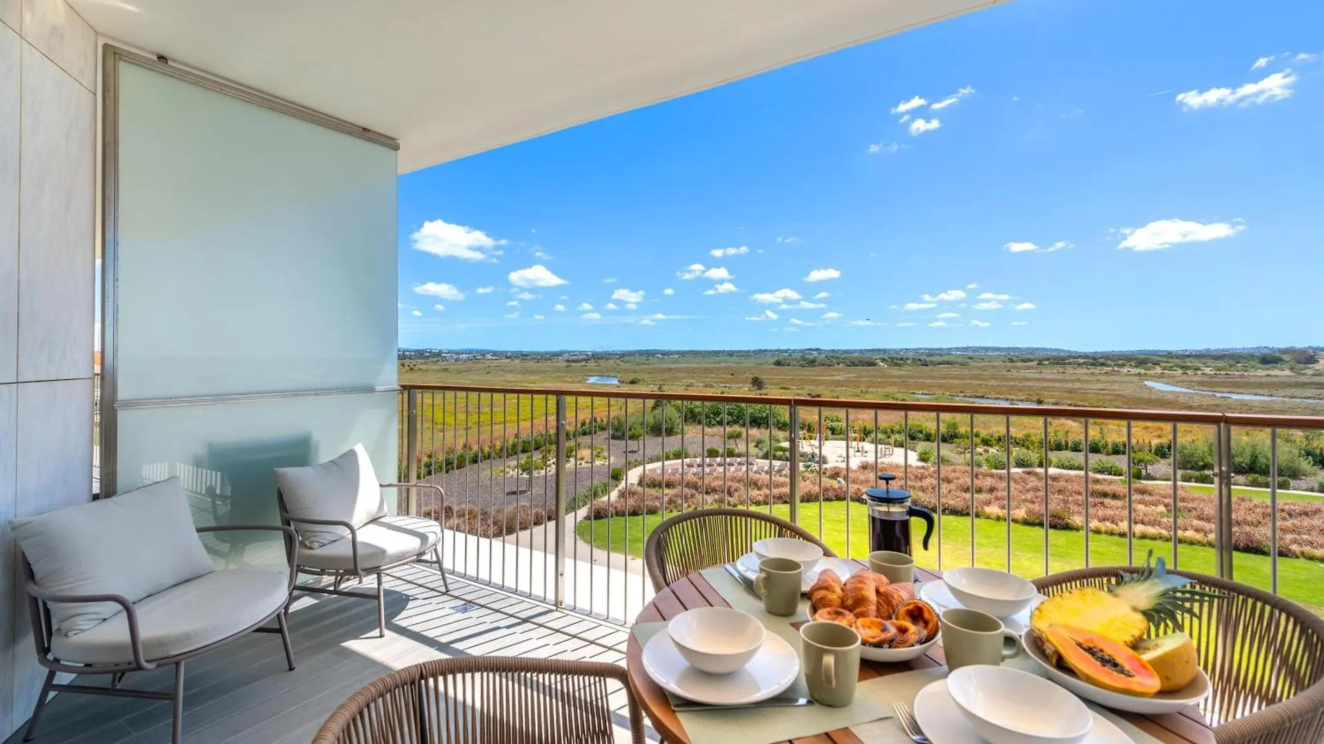 Cond Bayline - T2 - Spa - Gym - Beach - Carapau - By Bedzy Armação de Pêra Apartamento