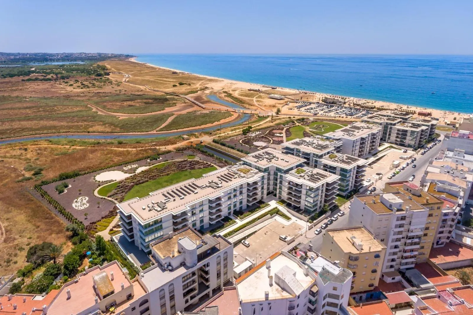 Apartamento Cond Bayline - T2 - Spa - Gym - Beach - Carapau - By Bedzy Armação de Pêra Portugal