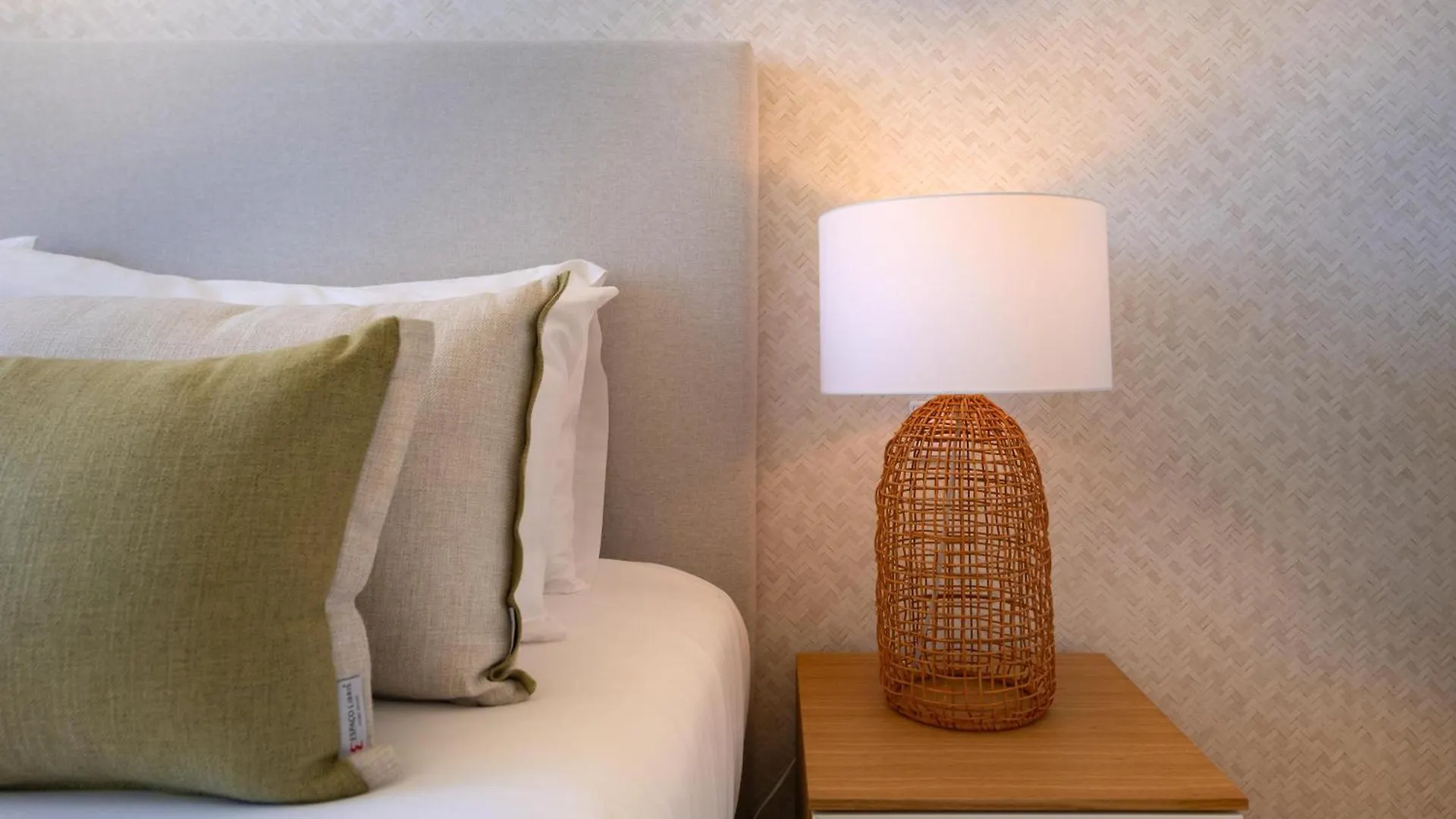 Apartamento Cond Bayline - T2 - Spa - Gym - Beach - Carapau - By Bedzy Armação de Pêra Portugal