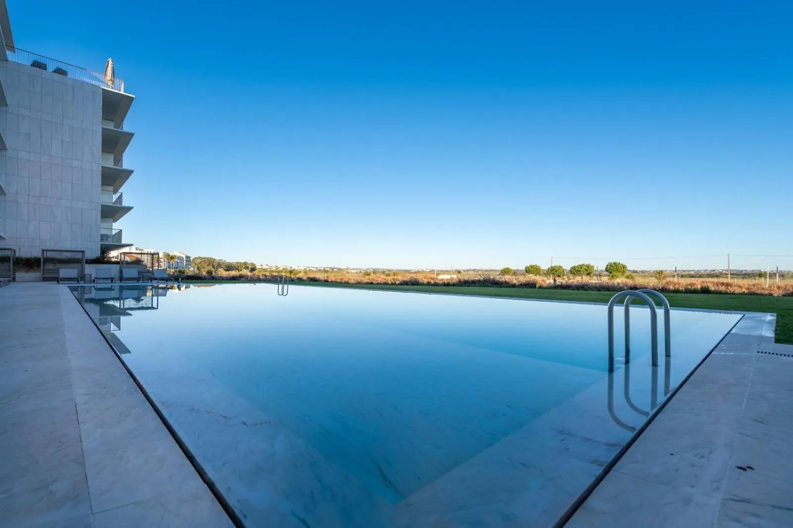 Apartamento Cond Bayline - T2 - Spa - Gym - Beach - Carapau - By Bedzy Armação de Pêra