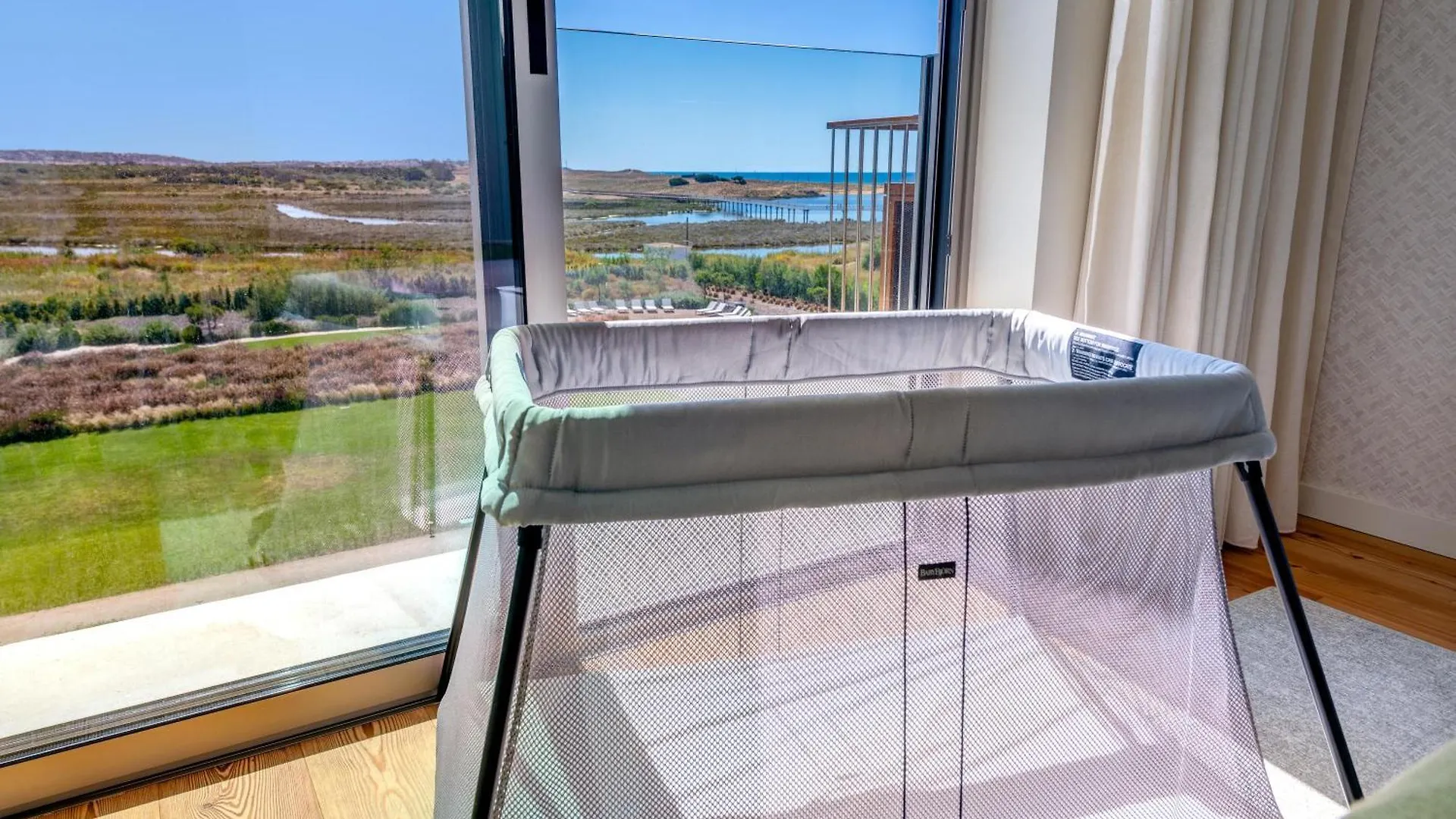 Apartamento Cond Bayline - T2 - Spa - Gym - Beach - Carapau - By Bedzy Armação de Pêra Portugal